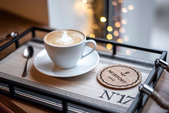 Newport Cafe