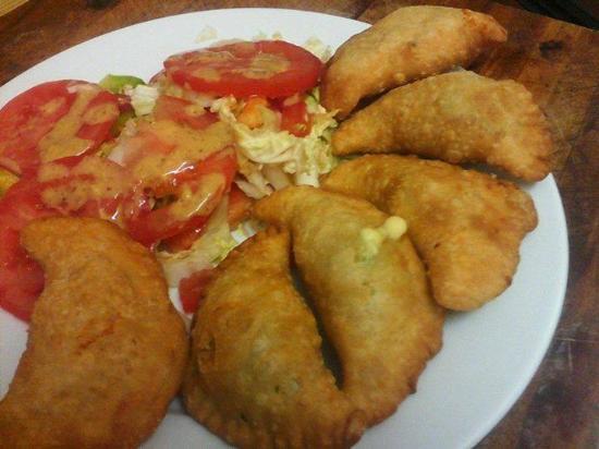 La Habana Restaurante & Cafe