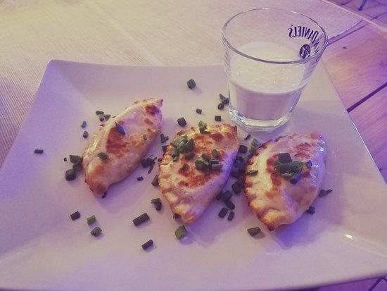 Restauracja "Przy Zelaznym Moscie"