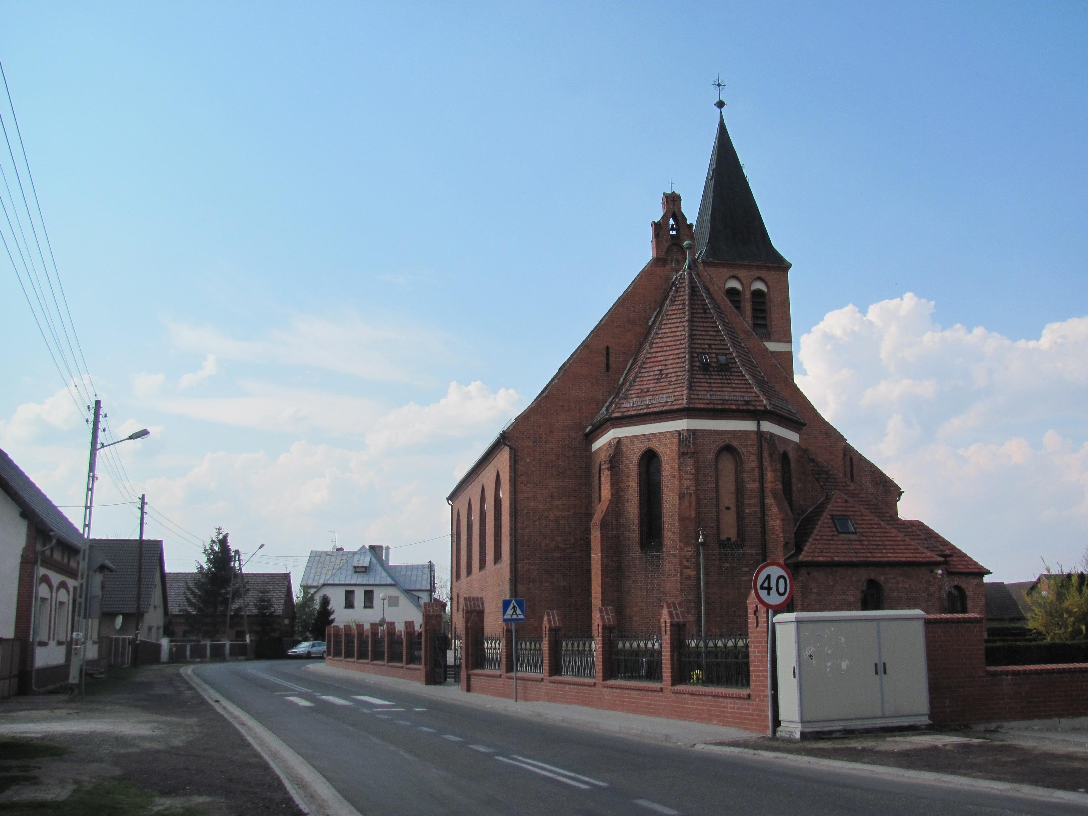 Parafia św. Szczepana w Brynicy